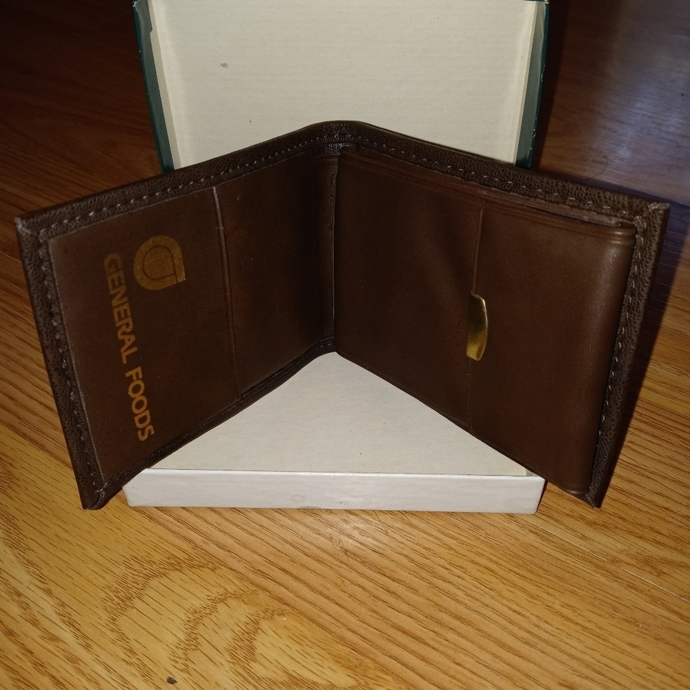 Vitronic Leather Rare General Foods Wallet
